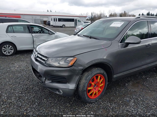 Продаж на аукціоні авто 2014 Volkswagen Touareg Tdi Sport, vin: WVGEP9BP3ED002000, номер лоту: 44743116