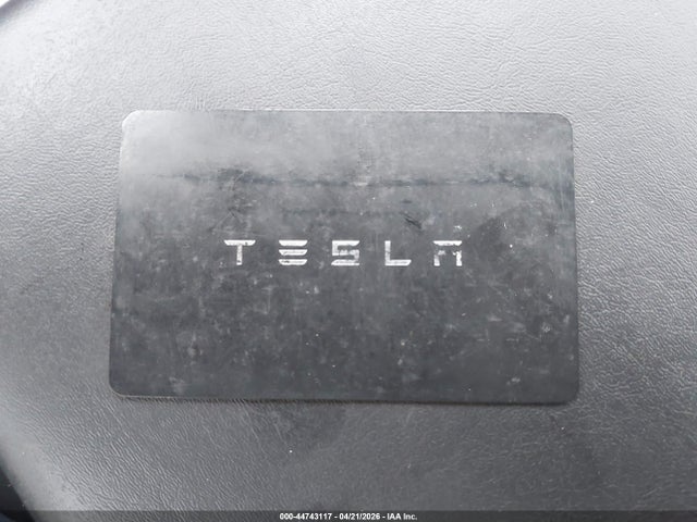 Продаж на аукціоні авто 2021 Tesla Model Y Standard Range Rear-wheel Drive, vin: 5YJYGDED7MF114120, номер лоту: 44743117