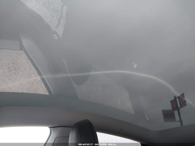 Продаж на аукціоні авто 2021 Tesla Model Y Standard Range Rear-wheel Drive, vin: 5YJYGDED7MF114120, номер лоту: 44743117