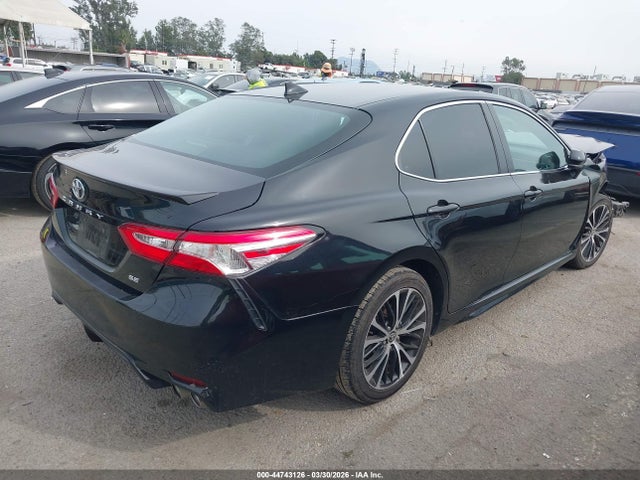 Toyota CAMRY SE 2020 4T1G11AK3LU952825 Image 4