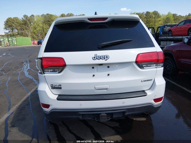 2017 Jeep Grand Cherokee Laredo 4x4 მანქანა იყიდება აუქციონზე, vin: 1C4RJFAG3HC689691, აუქციონის ნომერი: 44743155