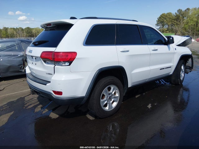2017 Jeep Grand Cherokee Laredo 4x4 მანქანა იყიდება აუქციონზე, vin: 1C4RJFAG3HC689691, აუქციონის ნომერი: 44743155
