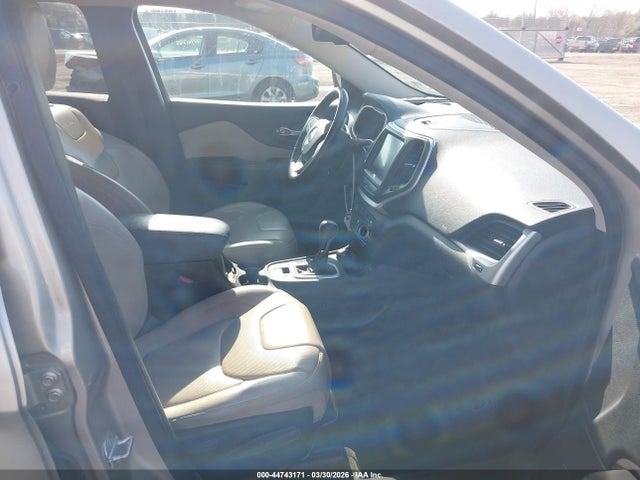 44743171 :رقم المزاد ، 1C4PJMDS3FW685745 vin ، 2015 Jeep Cherokee Limited مزاد بيع