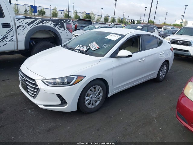 5NPD74LF1JH332196 Hyundai ELANTRA SE