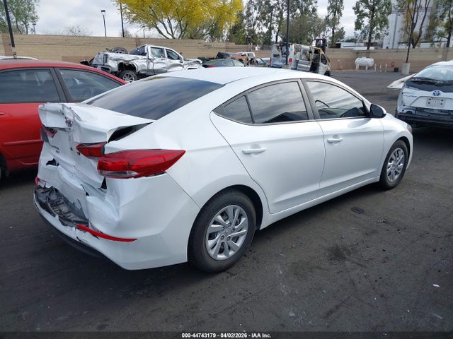 5NPD74LF1JH332196 Hyundai ELANTRA SE