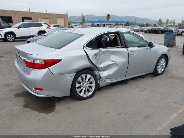 2015 LEXUS ES 300H JTHBW1GGXF2077616 Photo 3