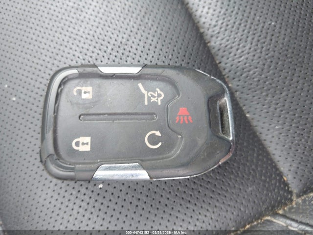 44743192 :رقم المزاد ، 1GKKNMLS7HZ277352 vin ، 2017 Gmc Acadia Slt-1 مزاد بيع