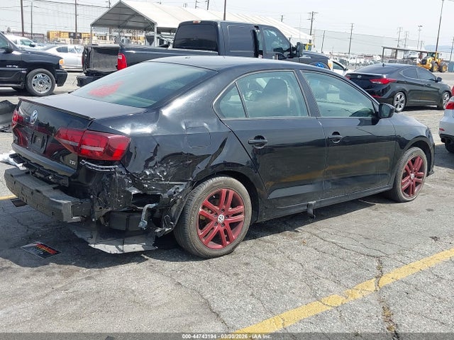 2018 VOLKSWAGEN JETTA 3VW2B7AJ5JM208258 Photo 3