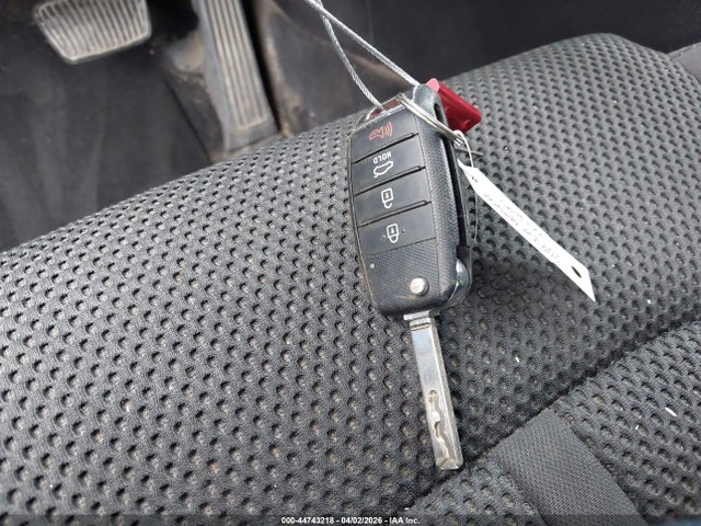 Продажа на аукционе авто 2019 Kia Optima Lx, vin: 5XXGT4L38KG276883, номер лота: 44743218