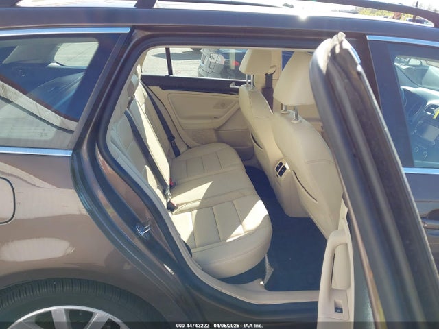 2012 Volkswagen Jetta Sportwagen 2.0l Tdi მანქანა იყიდება აუქციონზე, vin: 3VWPL7AJ1CM707239, აუქციონის ნომერი: 44743222