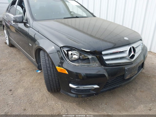 Aukcja sprzedaży 2012 Mercedes-benz C 250 Sport, vin: WDDGF4HB0CA600953, numer aukcji: 44743239