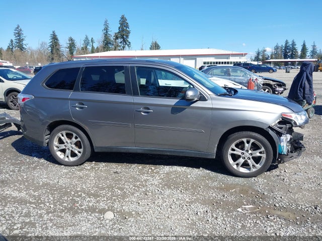 Продаж на аукціоні авто 2014 Mitsubishi Outlander Se, vin: JA4AZ3A30EZ007807, номер лоту: 44743247