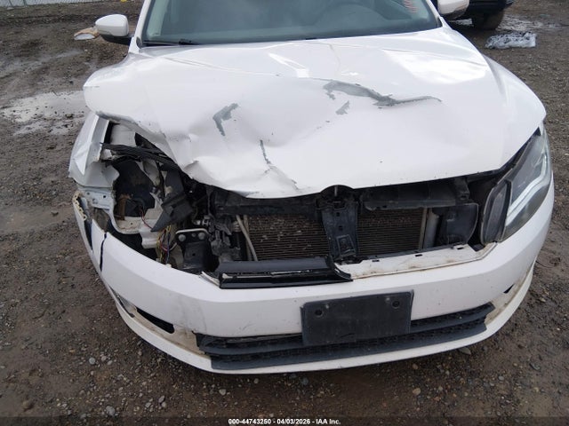 1VWBP7A39EC006341 Volkswagen Passat 2.5l Se