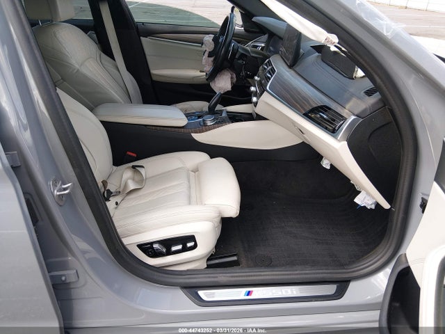 Aukcja sprzedaży 2021 Bmw M550i Xdrive, vin: WBA13BK00MCF52008, numer aukcji: 44743252