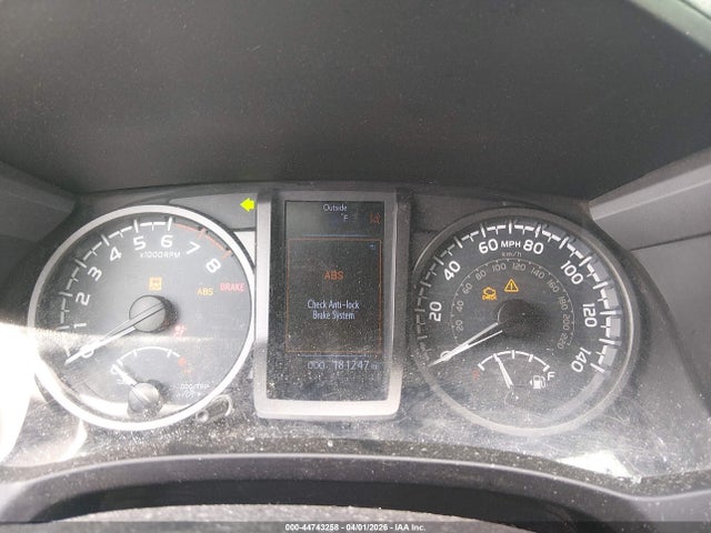 44743258 :رقم المزاد ، 5TFCZ5AN1KX200681 vin ، 2019 Toyota Tacoma Trd Off Road مزاد بيع