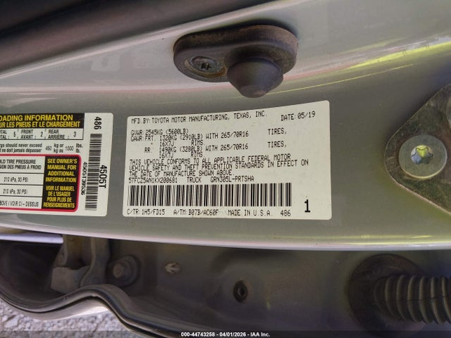44743258 :رقم المزاد ، 5TFCZ5AN1KX200681 vin ، 2019 Toyota Tacoma Trd Off Road مزاد بيع