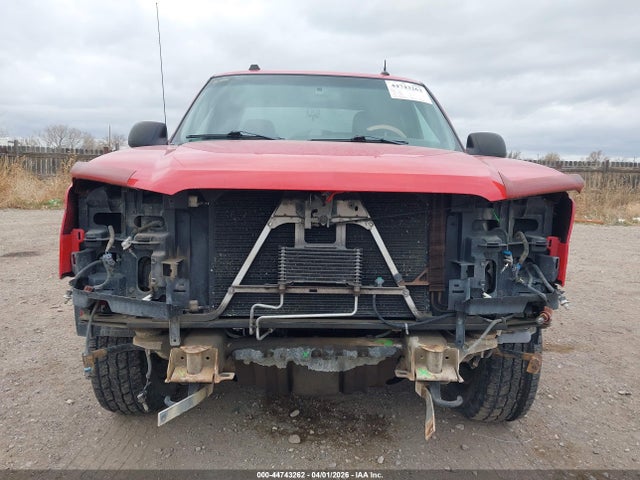 2004 Chevrolet Silverado 1500 Z71 მანქანა იყიდება აუქციონზე, vin: 1GCEK19T74E203978, აუქციონის ნომერი: 44743262