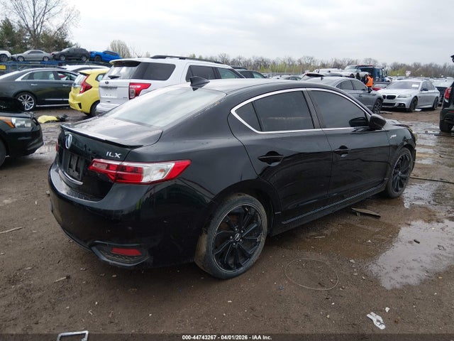 2018 ACURA ILX 19UDE2F88JA009151 Photo 3