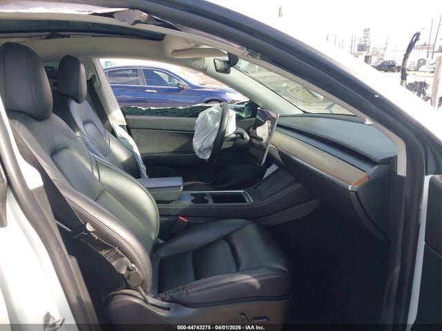 5YJYGDEF9MF261699 Tesla Model Y Performance Dual Motor All-wheel Drive