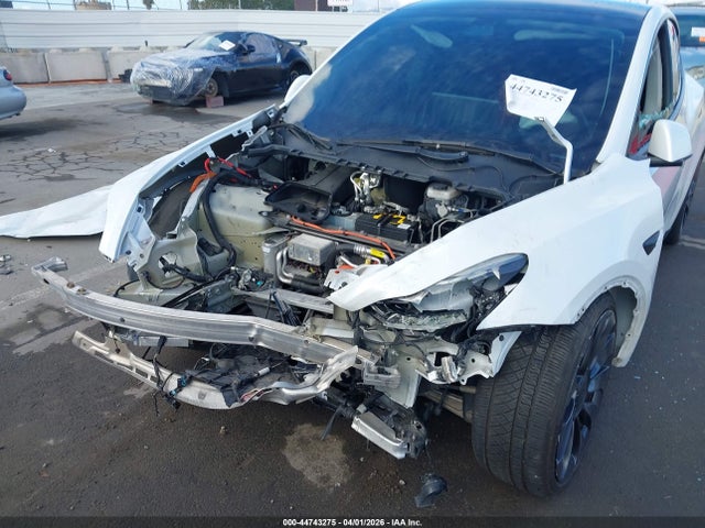 5YJYGDEF9MF261699 Tesla Model Y Performance Dual Motor All-wheel Drive