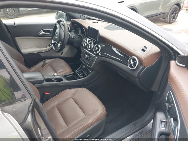 44743291 :رقم المزاد ، WDDSJ4EB4EN062623 vin ، 2014 Mercedes-benz Cla 250 مزاد بيع