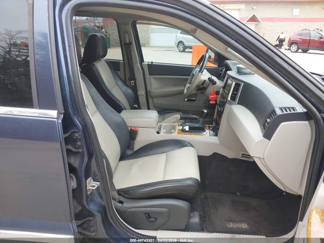 2008 JEEP GRAND CHEROKEE 1J8HR58208C245492 Photo 4