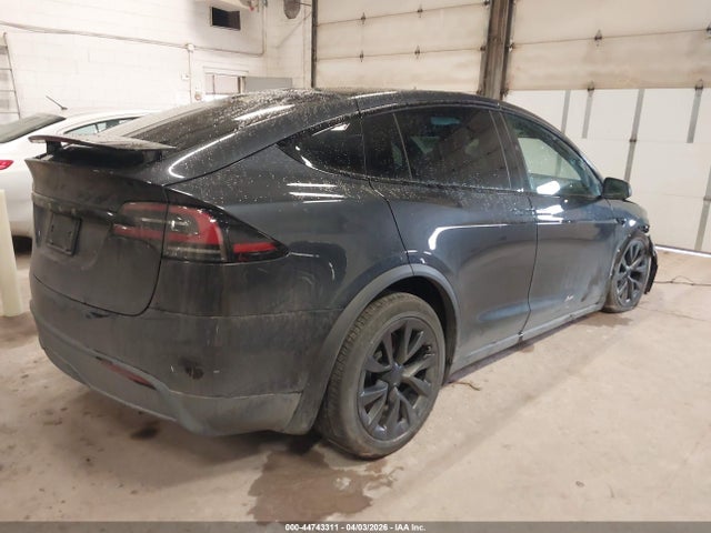 Tesla Model X Long Range 2024 7SAXCDE57RF443443 Image 4