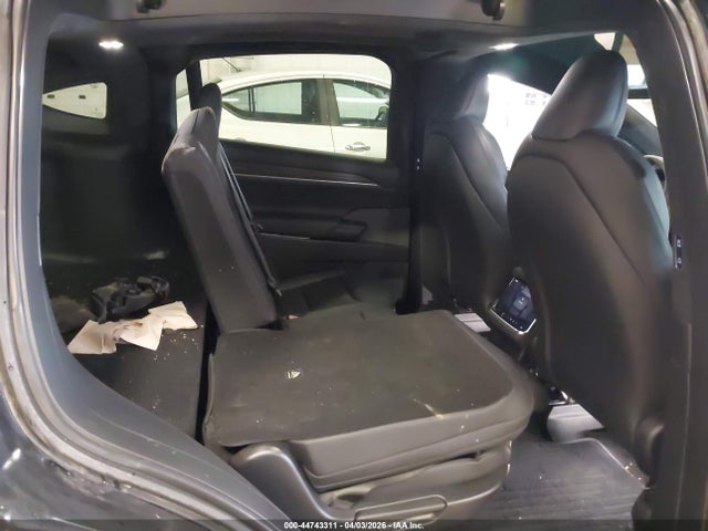 Auction sale of the 2024 Tesla Model X Long Range, vin: 7SAXCDE57RF443443, lot number: 44743311
