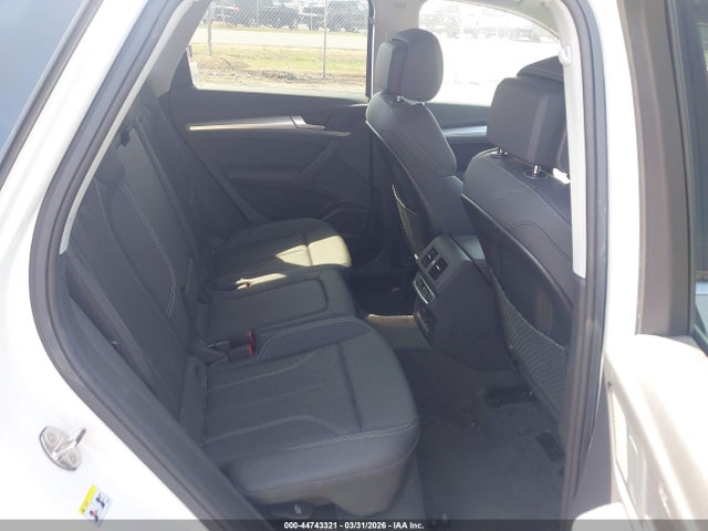 44743321 :رقم المزاد ، WA1EAAFY1R2046633 vin ، 2024 Audi Q5 Premium Plus 45 Tfsi S Line Quattro مزاد بيع