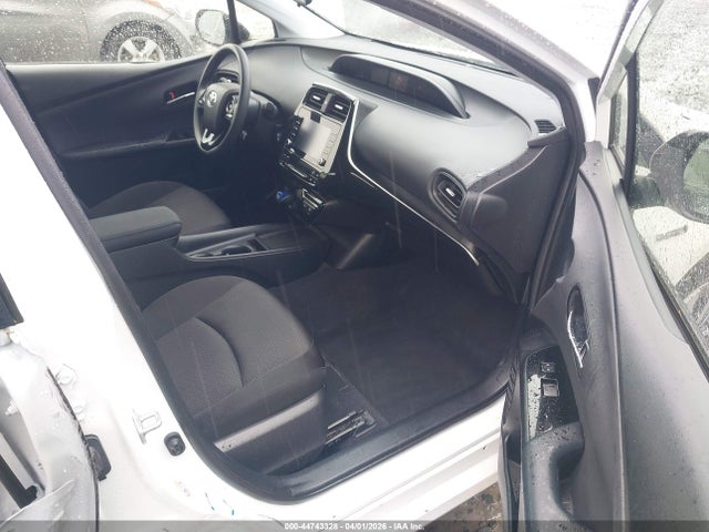 JTDL9MFU4N3039412 Toyota Prius Le Awd-e
