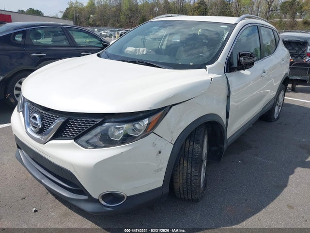 2017 Nissan Rogue Sport Sv მანქანა იყიდება აუქციონზე, vin: JN1BJ1CP1HW021570, აუქციონის ნომერი: 44743331