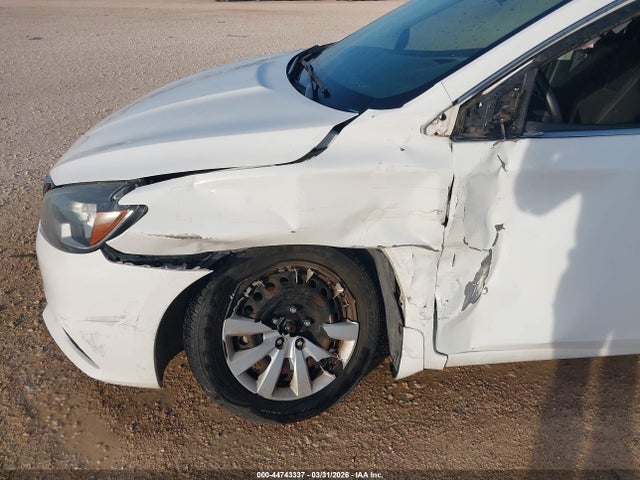 2016 Nissan Sentra S მანქანა იყიდება აუქციონზე, vin: 3N1AB7AP3GY279675, აუქციონის ნომერი: 44743337