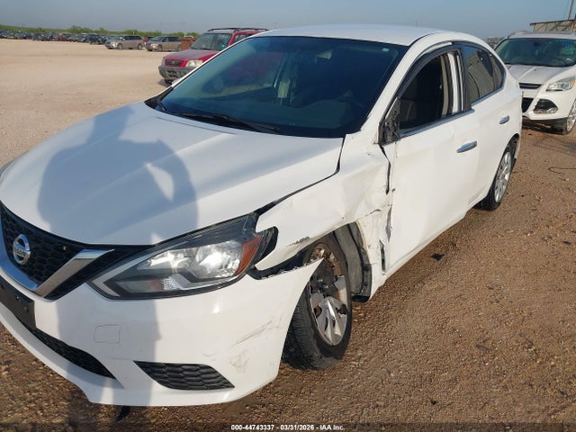2016 Nissan Sentra S მანქანა იყიდება აუქციონზე, vin: 3N1AB7AP3GY279675, აუქციონის ნომერი: 44743337
