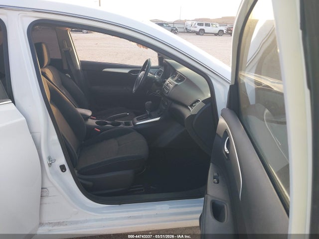 2016 Nissan Sentra S მანქანა იყიდება აუქციონზე, vin: 3N1AB7AP3GY279675, აუქციონის ნომერი: 44743337
