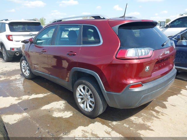 44743345 :رقم المزاد ، 1C4PJLCB1KD373490 vin ، 2019 Jeep Cherokee Latitude Fwd مزاد بيع