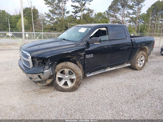 1C6RR7LT0HS719882 RAM 1500 Big Horn 4x4 5&#039;7 Box