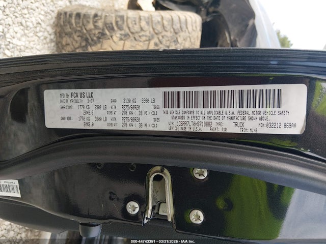 1C6RR7LT0HS719882 RAM 1500 Big Horn 4x4 5&#039;7 Box