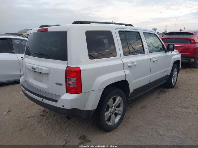1C4NJPFA2ED576233 Jeep Patriot Latitude