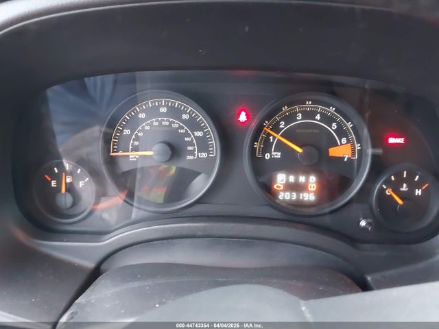 1C4NJPFA2ED576233 Jeep Patriot Latitude