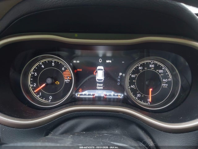 1C4PJMDB2JD567657 Jeep Cherokee Limited 4x4