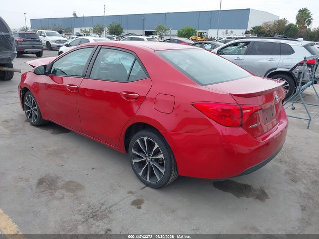 2017 TOYOTA COROLLA 5YFBURHE3HP661797 Photo 2