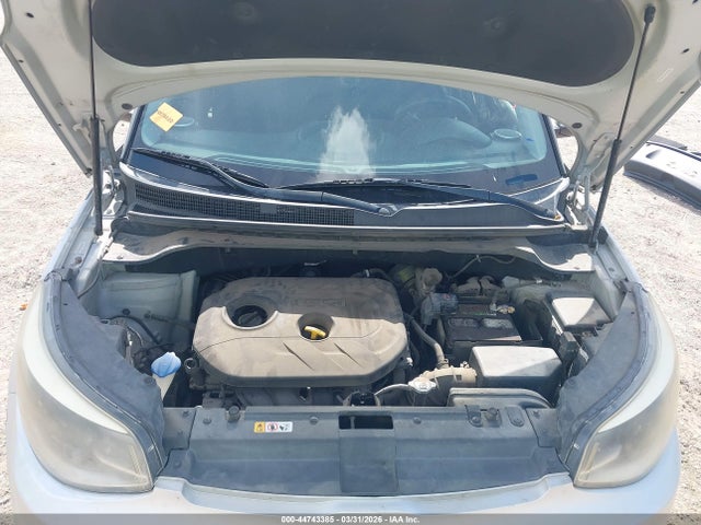 2015 Kia Soul + მანქანა იყიდება აუქციონზე, vin: KNDJP3A53F7749001, აუქციონის ნომერი: 44743385