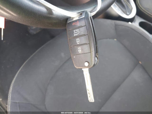 2015 Kia Soul + მანქანა იყიდება აუქციონზე, vin: KNDJP3A53F7749001, აუქციონის ნომერი: 44743385