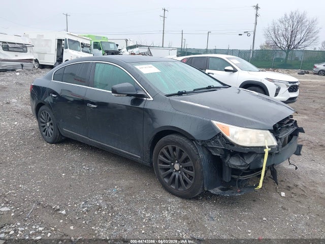 2010 Buick Lacrosse Cxs მანქანა იყიდება აუქციონზე, vin: 1G4GE5EV9AF135795, აუქციონის ნომერი: 44743386