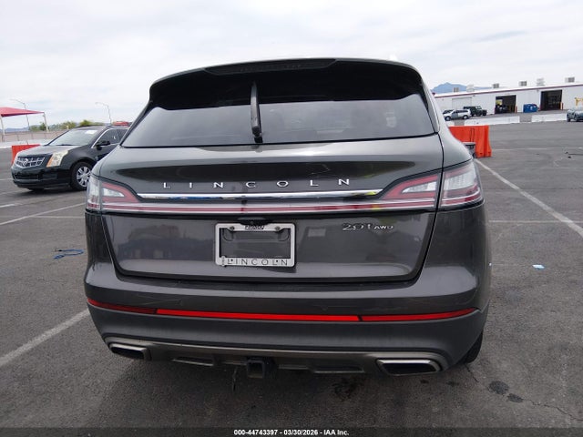 Lincoln Nautilus Select 2019 2LMPJ8K97KBL50393 Image 16