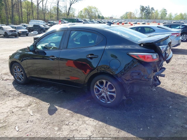 Aukcja sprzedaży 2019 Toyota Yaris Le, vin: 3MYDLBYV8KY519473, numer aukcji: 44743416