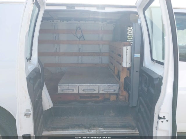 Продажа на аукционе авто 2017 Gmc Savana 2500 Work Van, vin: 1GTW7AFF1H1912259, номер лота: 44743419