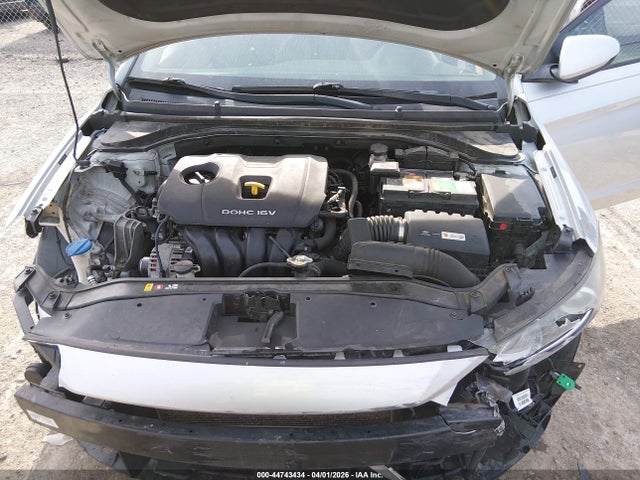 Aukcja sprzedaży 2018 Hyundai Elantra Value Edition, vin: 5NPD84LF1JH275592, numer aukcji: 44743434