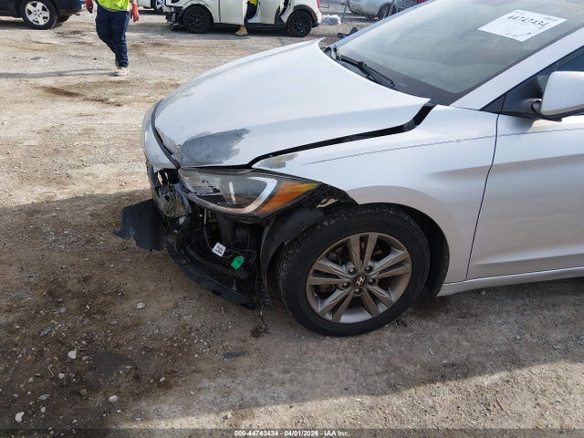 Aukcja sprzedaży 2018 Hyundai Elantra Value Edition, vin: 5NPD84LF1JH275592, numer aukcji: 44743434