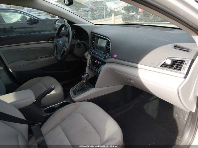 Aukcja sprzedaży 2018 Hyundai Elantra Value Edition, vin: 5NPD84LF1JH275592, numer aukcji: 44743434